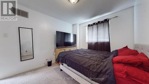 55 Morton Crescent, Barrie (Sunnidale), ON - Indoor Photo Showing Bedroom