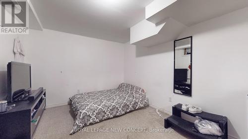 55 Morton Crescent, Barrie (Sunnidale), ON - Indoor Photo Showing Bedroom