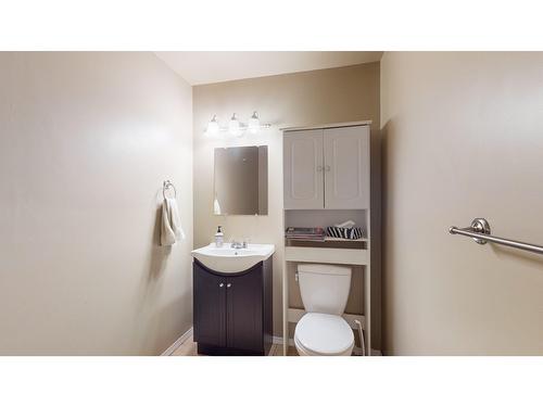 3470 53Rd Street S, Cranbrook, BC - Indoor Photo Showing Bathroom