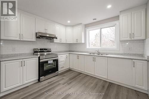 Unit 2 - 152 Weber Street E, Kitchener, ON - Indoor Photo Showing Kitchen With Double Sink