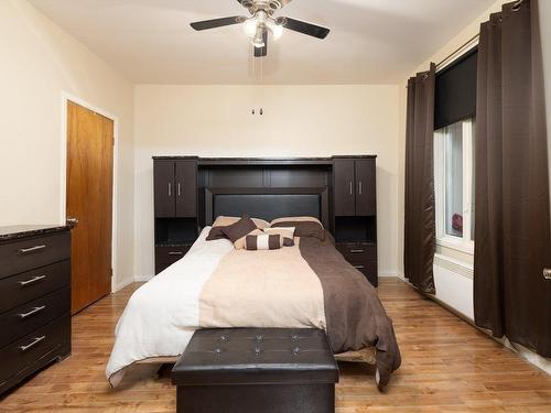 Master bedroom - 4572  - 4576 Rue D'Iberville, Montréal (Le Plateau-Mont-Royal), QC - Indoor Photo Showing Bedroom