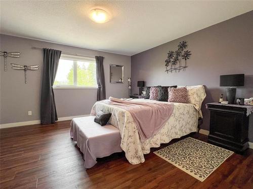 69071 116W Road, Brandon, MB - Indoor Photo Showing Bedroom