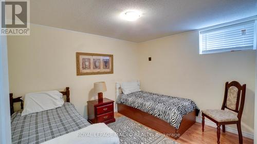 66 Glen Cannon Drive, Hamilton, ON - Indoor Photo Showing Bedroom