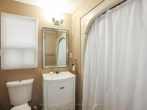 6295 Ker St W, Niagara Falls, ON - Indoor Photo Showing Bathroom