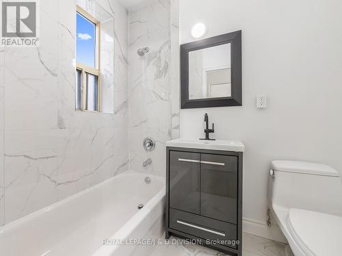104 - 325 Sammon Avenue, Toronto, ON - Indoor Photo Showing Bathroom
