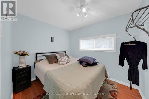 50 Linda Lane, Wasaga Beach, ON - Indoor Photo Showing Bedroom