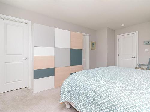 406 Bonaparte St, Colwood, BC - Indoor Photo Showing Bedroom
