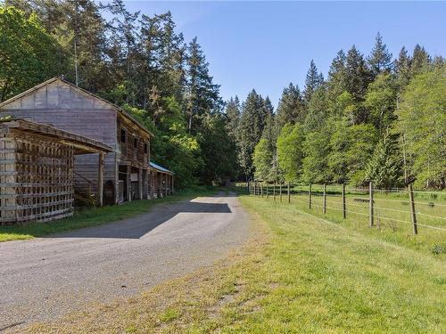6055 Maclean Rd, Hornby Island, BC - Outdoor