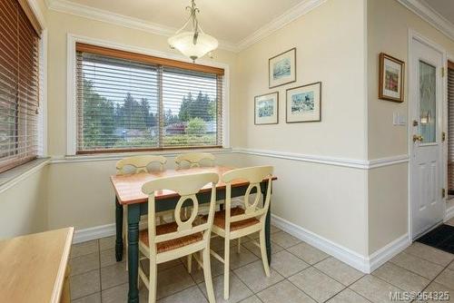 14-351 Church St, Comox, BC - Indoor Photo Showing Dining Room