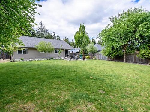 3353 Mill St, Cumberland, BC - Outdoor