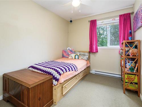 2-2882 Piercy Ave, Courtenay, BC - Indoor Photo Showing Bedroom
