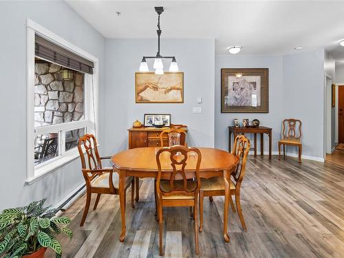 107-201 Nursery Hill Dr, View Royal, BC - Indoor Photo Showing Dining Room