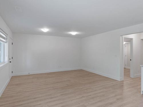 840 Crestline Street, Kamloops, BC - Indoor Photo Showing Other Room