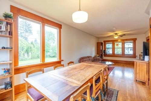 751 4Th Avenue, Fernie, BC - Indoor Photo Showing Dining Room