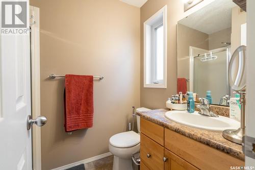 703 Bluebird Crescent, Regina, SK - Indoor Photo Showing Bathroom