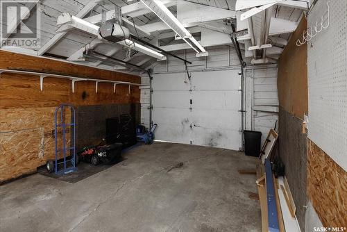 1255 Edgar Street, Regina, SK - Indoor Photo Showing Garage
