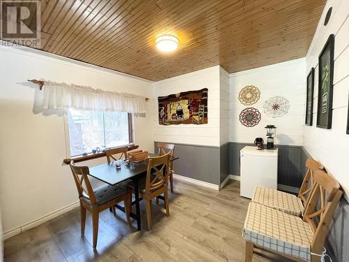 0 Top Lake, Island Lake, ON - Indoor Photo Showing Dining Room