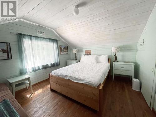 0 Top Lake, Island Lake, ON - Indoor Photo Showing Bedroom