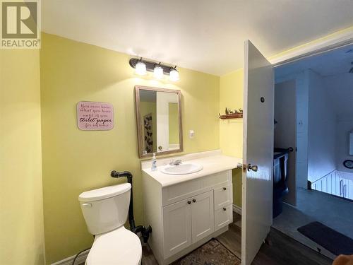 0 Top Lake, Island Lake, ON - Indoor Photo Showing Bathroom