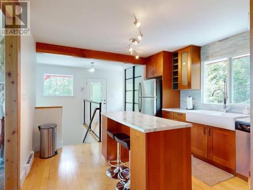 2389 Wall Street, Texada Island, BC - Indoor Photo Showing Kitchen