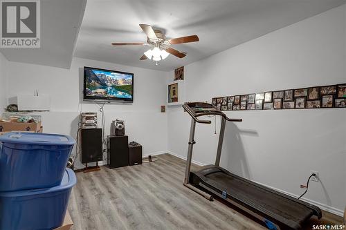 842 Ominica Street W, Moose Jaw, SK - Indoor Photo Showing Gym Room