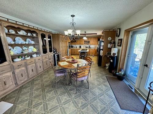 16 Willow Court, Dryden, ON - Indoor Photo Showing Laundry Room