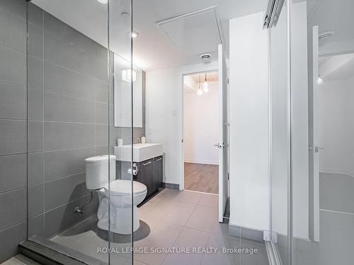 610-560 King St W, Toronto, ON - Indoor Photo Showing Bathroom