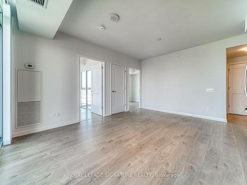 2615-7895 Jane St, Vaughan, ON - Indoor Photo Showing Other Room
