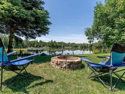 923 Caledon E Garafraxa Rd, Caledon, ON - Outdoor With Body Of Water