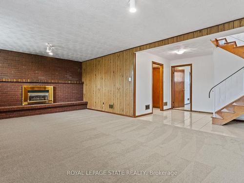 62 Eastbury Dr, Hamilton, ON - Indoor With Fireplace