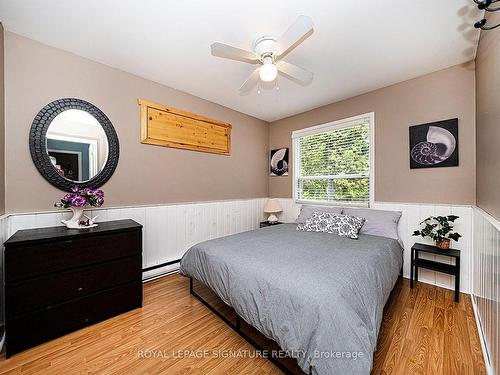 1270 Wessell Rd, Minden Hills, ON - Indoor Photo Showing Bedroom