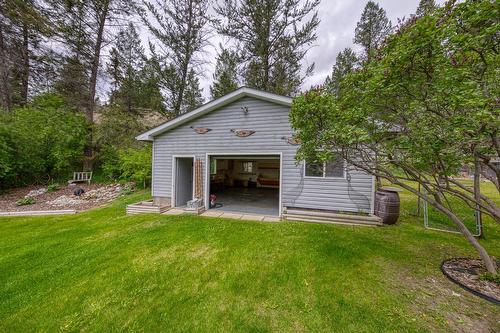 4935 Wills Road, Fairmont Hot Springs, BC - Outdoor