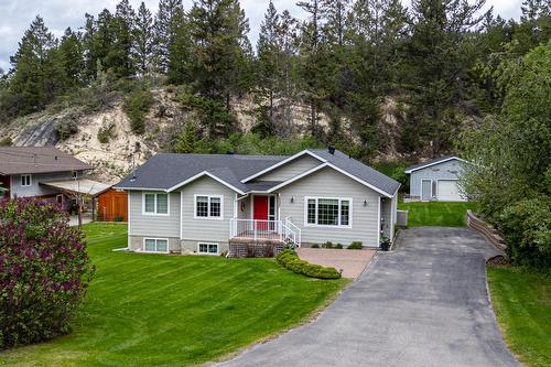 4935 Wills Road, Fairmont Hot Springs, BC - Outdoor With Facade