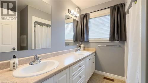 267 Park Street, Kincardine, ON - Indoor Photo Showing Bathroom