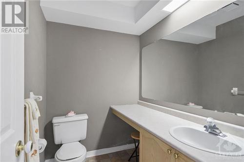 372 Briston Private, Ottawa, ON - Indoor Photo Showing Bathroom