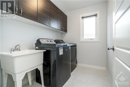 927 Nokomis Place, Ottawa, ON - Indoor Photo Showing Laundry Room