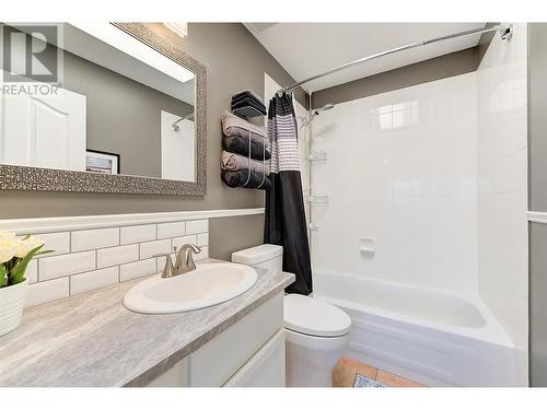 11191 Pheasant Road, Lake Country, BC - Indoor Photo Showing Bathroom