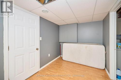 7921 Spring Blossom Drive, Niagara Falls, ON - Indoor Photo Showing Other Room