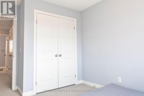 53 Wilkerson Street, Thorold, ON - Indoor Photo Showing Bedroom