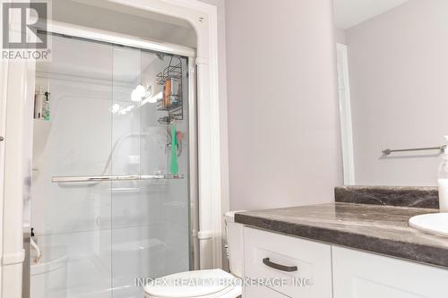 53 Wilkerson Street, Thorold, ON - Indoor Photo Showing Bathroom
