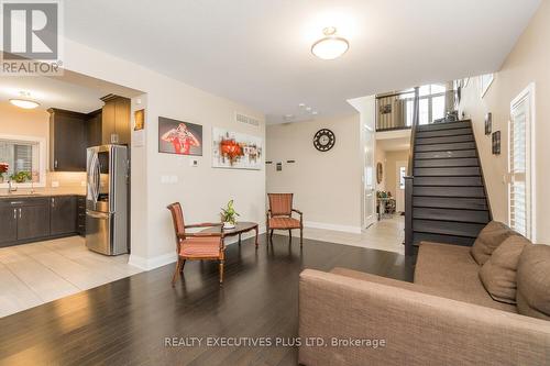 150 Blair Creek Drive, Kitchener, ON - Indoor Photo Showing Living Room