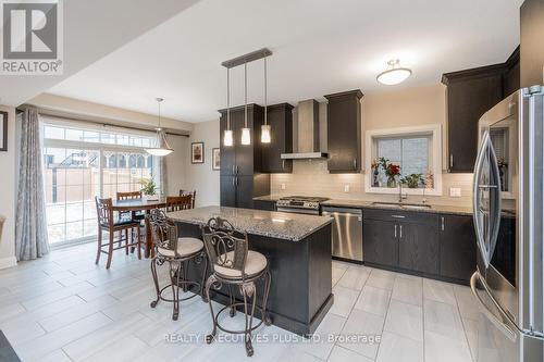 150 Blair Creek Drive, Kitchener, ON - Indoor Photo Showing Kitchen With Upgraded Kitchen