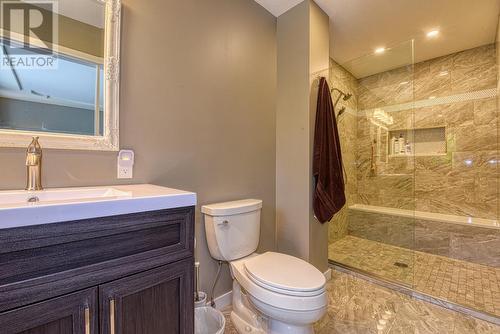 1812 Ross Road, Williams Lake, BC - Indoor Photo Showing Bathroom
