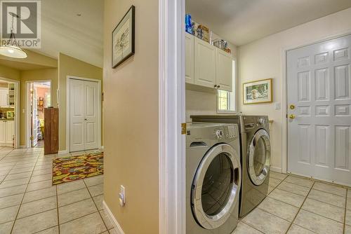 1812 Ross Road, Williams Lake, BC - Indoor Photo Showing Laundry Room