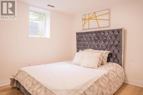 191 Mendel Court, Oakville, ON - Indoor Photo Showing Bedroom