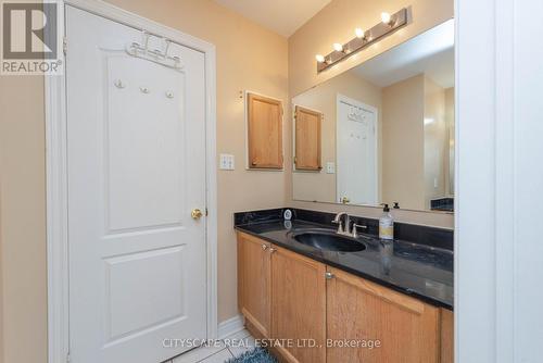 5033 Dubonet Drive, Mississauga, ON - Indoor Photo Showing Bathroom