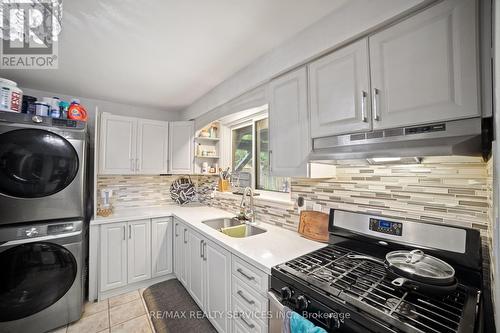 231 Archdekin Drive, Brampton (Madoc), ON - Indoor Photo Showing Laundry Room