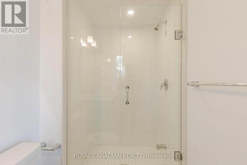 85 - 1317 Leriche Way, Milton, ON - Indoor Photo Showing Bathroom