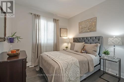 165 Marvin Avenue, Oakville, ON - Indoor Photo Showing Bedroom