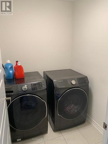 299 Gillett Point, Milton, ON - Indoor Photo Showing Laundry Room